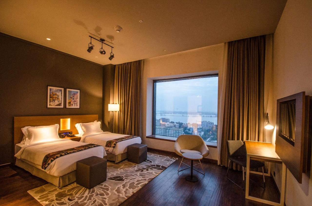 Altair Boutique Hotel Calcutta Exteriör bild