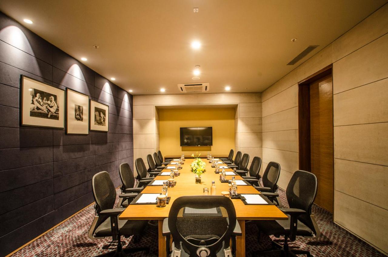 Altair Boutique Hotel Calcutta Exteriör bild