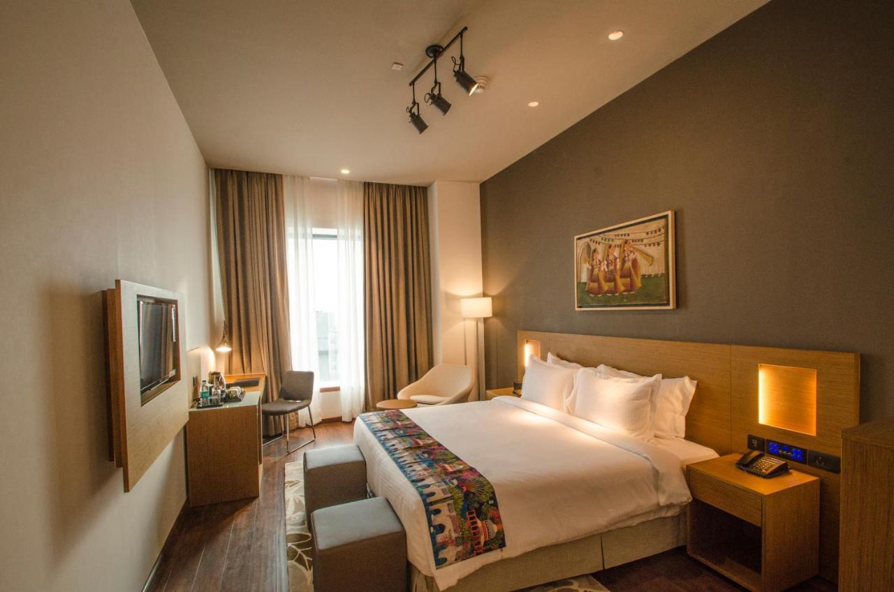 Altair Boutique Hotel Calcutta Exteriör bild